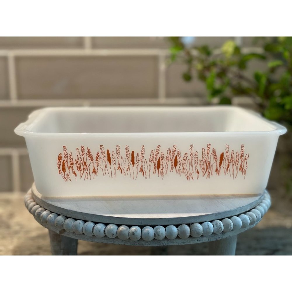 Proctor Silex Wheat Casserole Dish- 10.5" x 7.5"